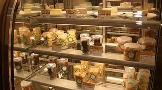 如何根据超市的大小来选择超市面点柜